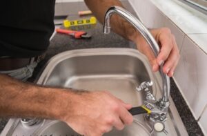 تاسیساتی و لوله کشی سیدخندان 4 تعمیر شیرآلات سیدخندان